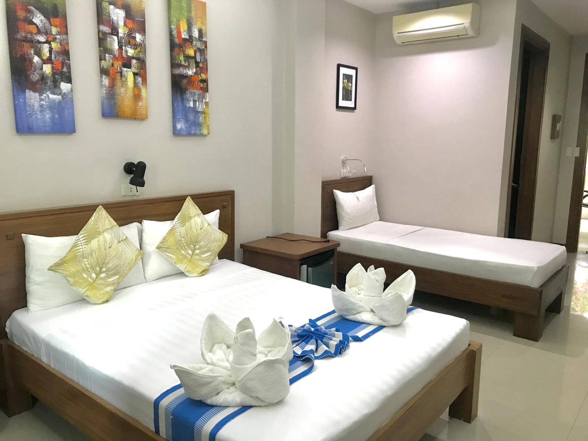 Sunburn Suites And Rooftop Bar Đảo Đảo Coron Ngoại thất bức ảnh